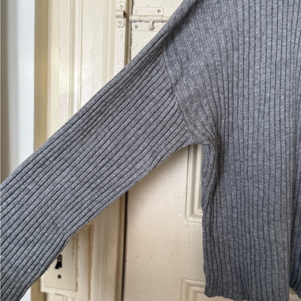 Sincerely Jules Ribbed Cardigan - Picture 2 of 5
